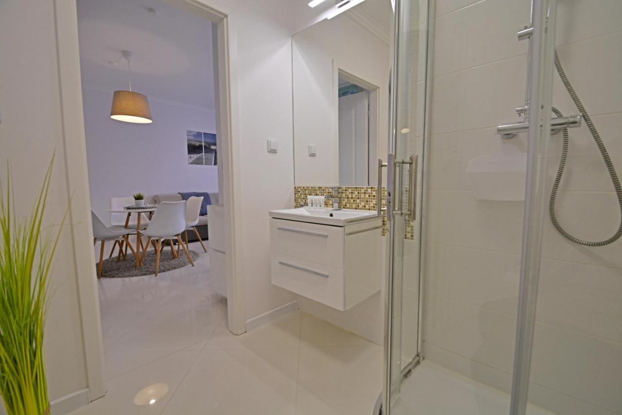 Apartamenty Bryza - Kwartal Rozy Wiatrow - Garaz Swinoujscie Exterior photo