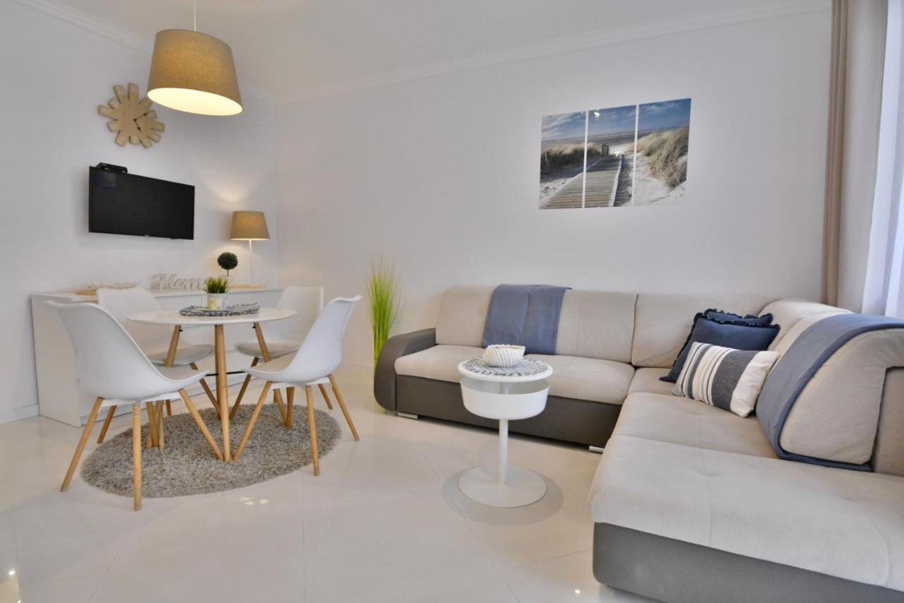 Apartamenty Bryza - Kwartal Rozy Wiatrow - Garaz Swinoujscie Exterior photo