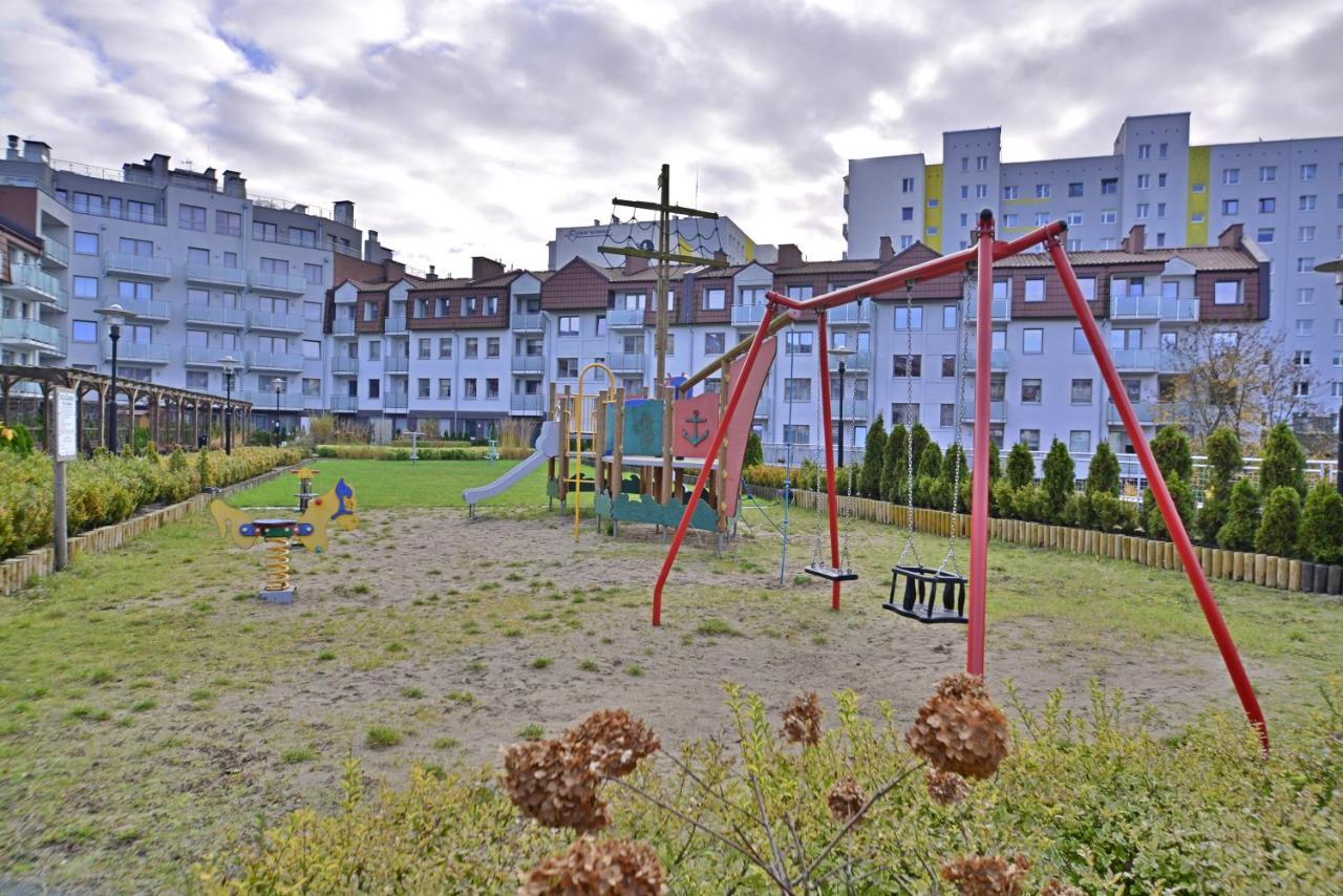 Apartamenty Bryza - Kwartal Rozy Wiatrow - Garaz Swinoujscie Exterior photo